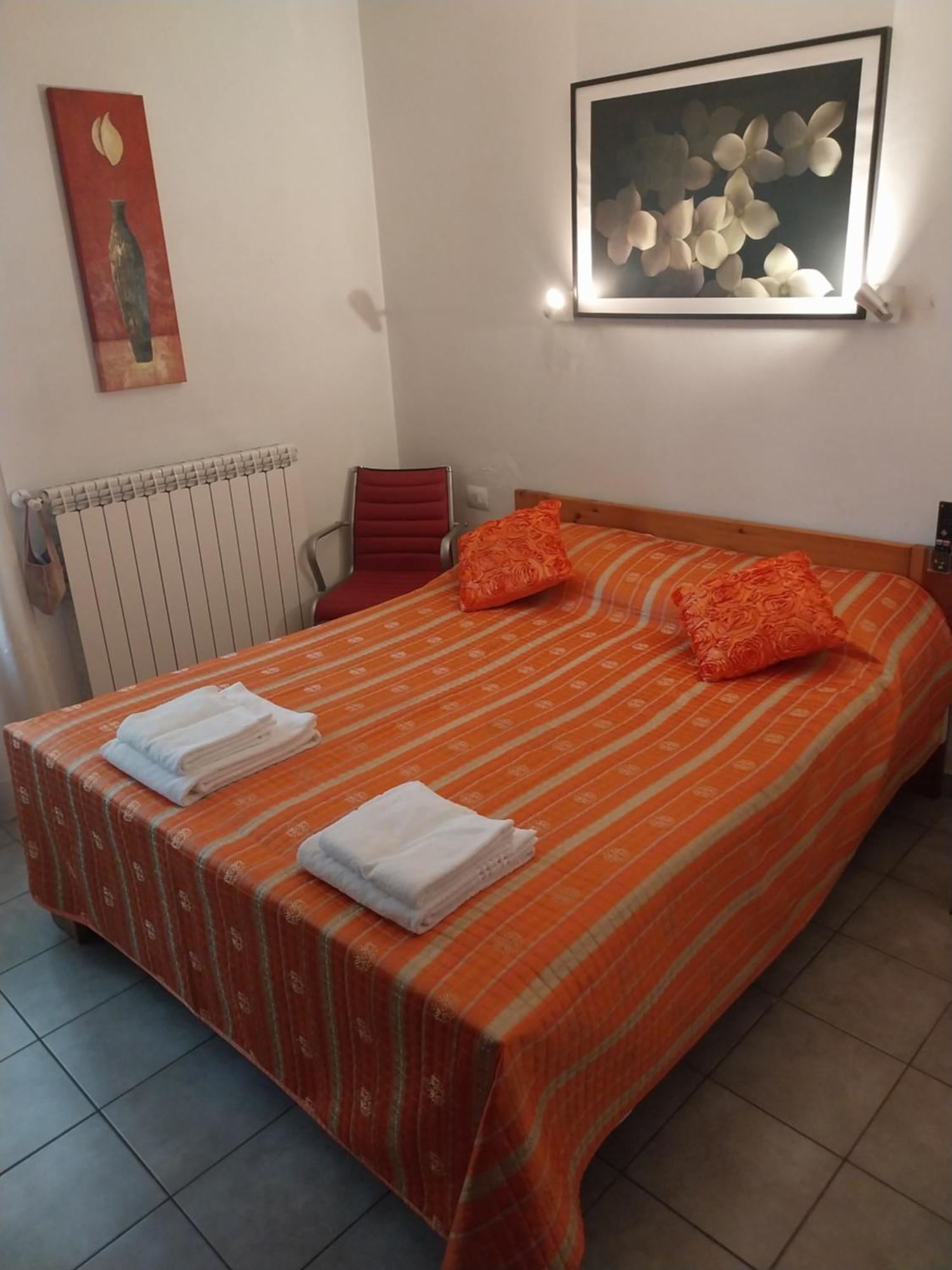 Apartamento Bilocale Intero Alloggio *