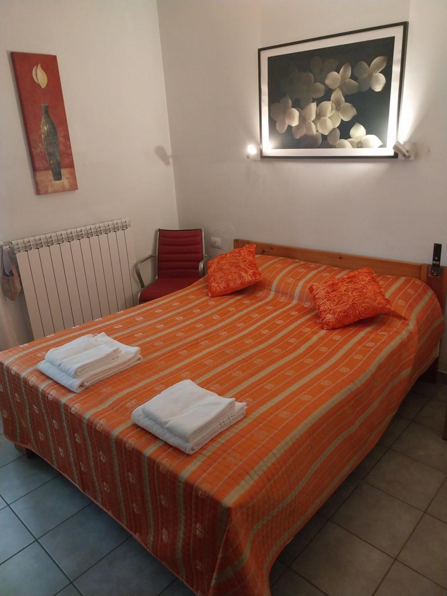 Bilocale Intero Alloggio *